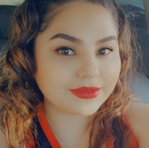 Meet your Posher, Guadalupe